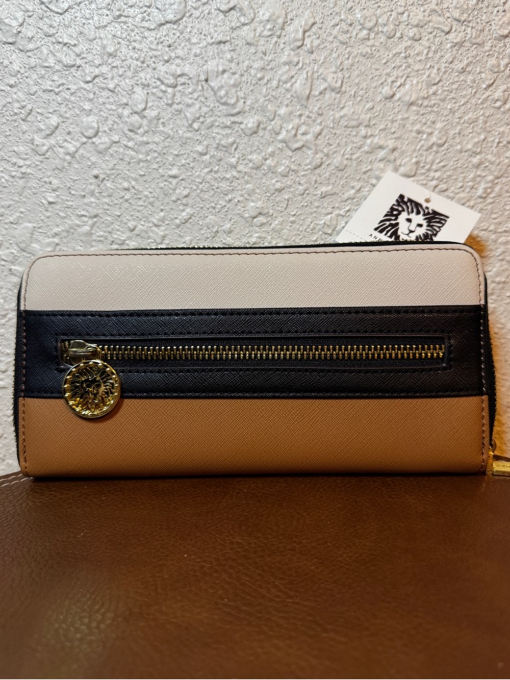Ann Klein Security Zipper Wallet Lion Logo Tri-Color Cream, Black, Tan